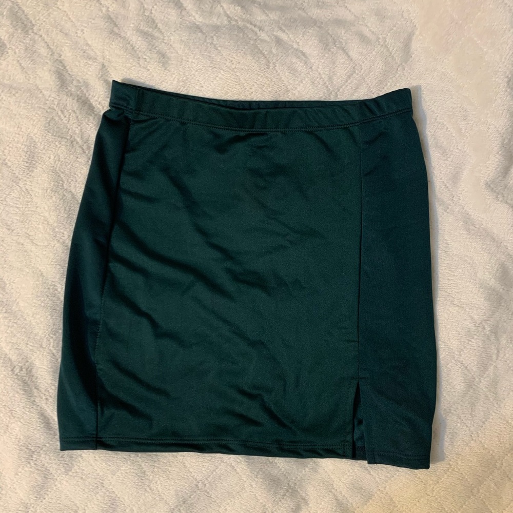 EMERALD GREEN SKIRT